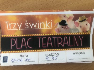 Dzień Dziecka w Bajeczce – niespodzianka dla dzieci, teatrzyk „Trzy świnki”